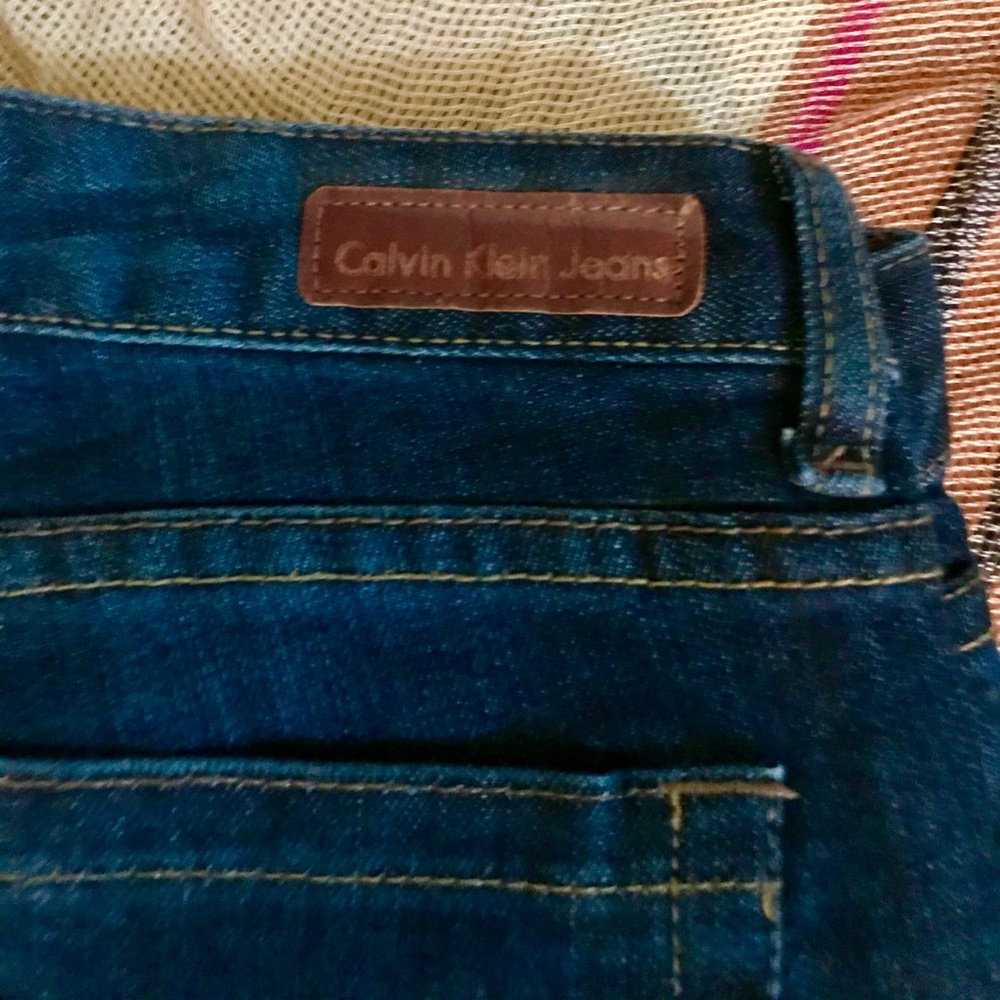 Calvin Klein Jeans - Picture 3 of 4